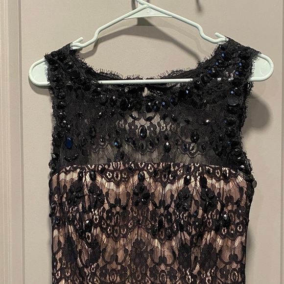 Betsy & Adam Black & Tan Lace Maxi Dress | Formal Evening Gown - Picture 3 of 12